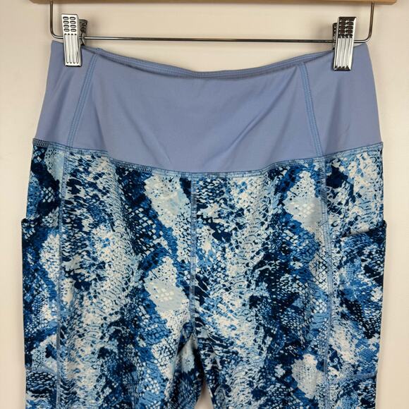 T by Talbots Womens Performance Interlock Leggings in Python Snake Blue Sz MP - Picture 3 of 13